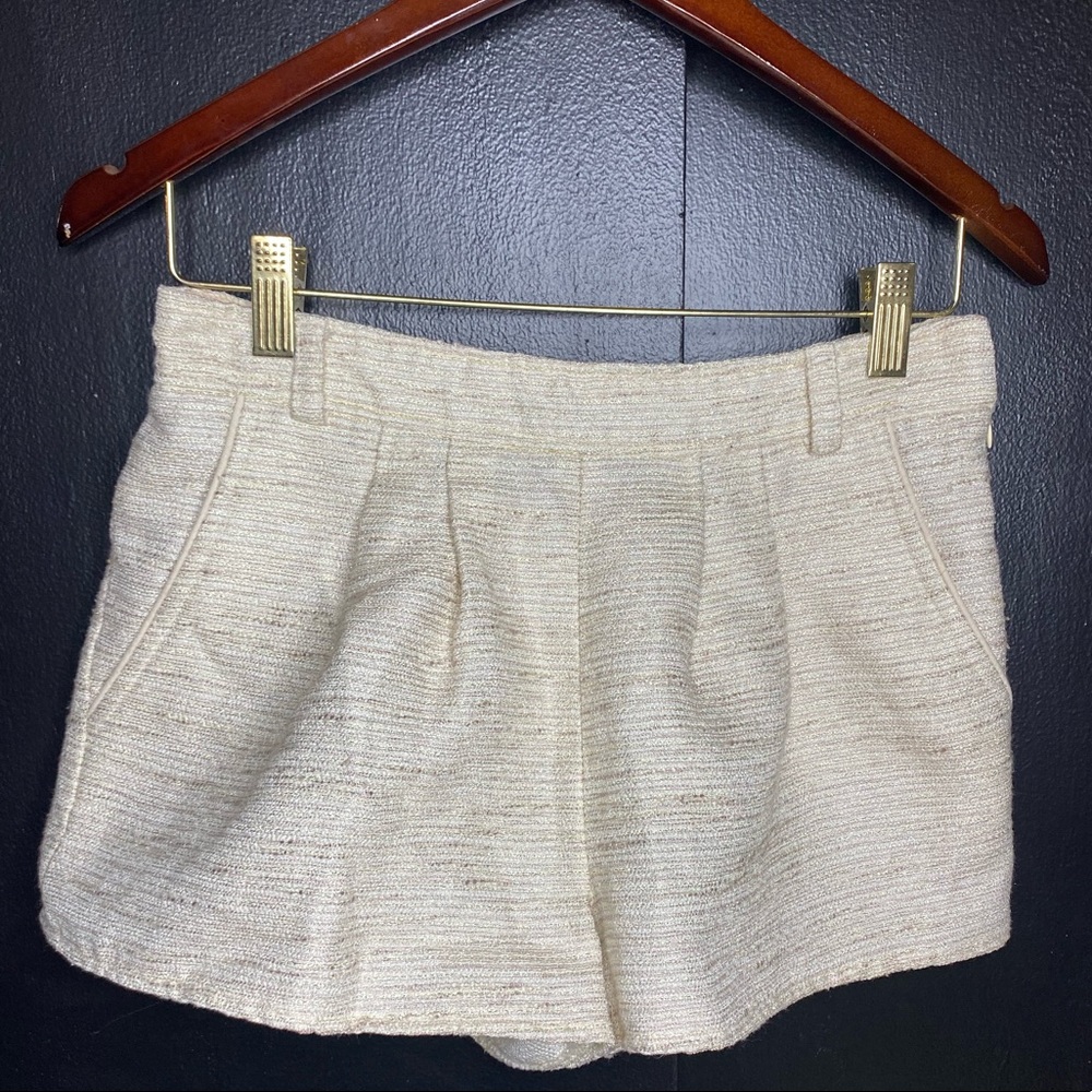 ATMOSPHERE UK- PLEATED SHORTS